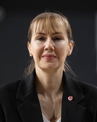 Gülsah Akkaya.jpg (35 KB)