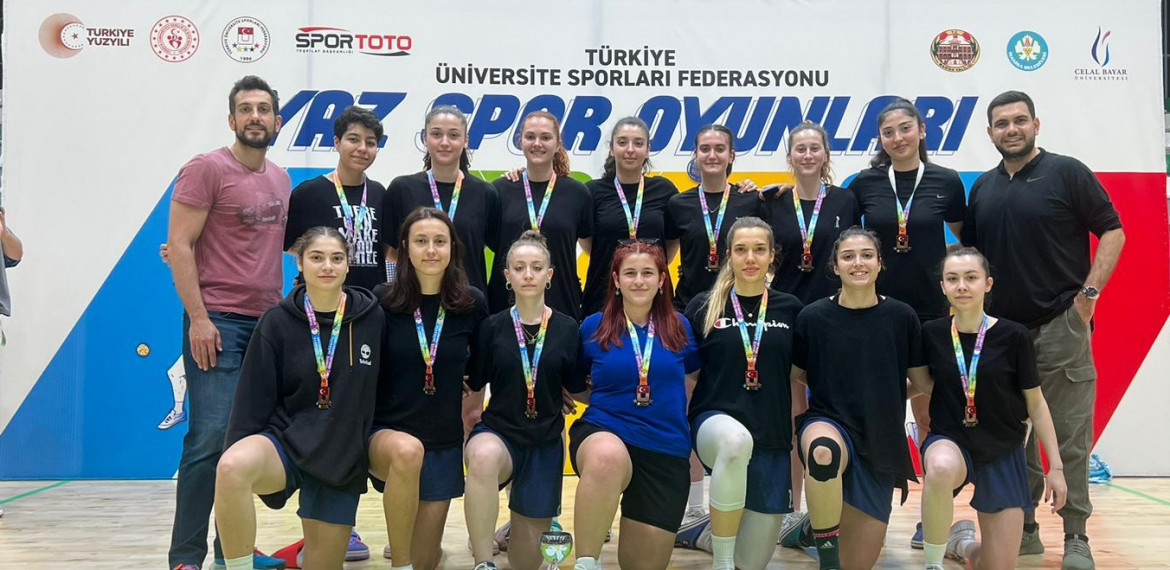 Kadın Basketbol Takımımız Türkiye 3.'sü